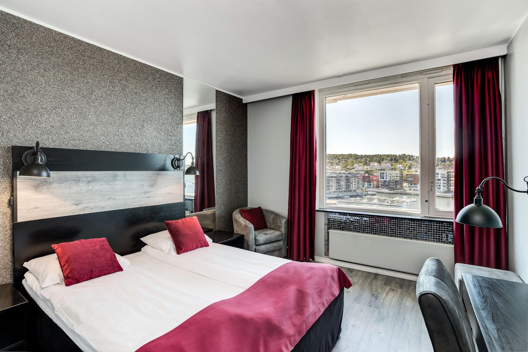 Hotel Klubben Тёнсберг Экстерьер фото